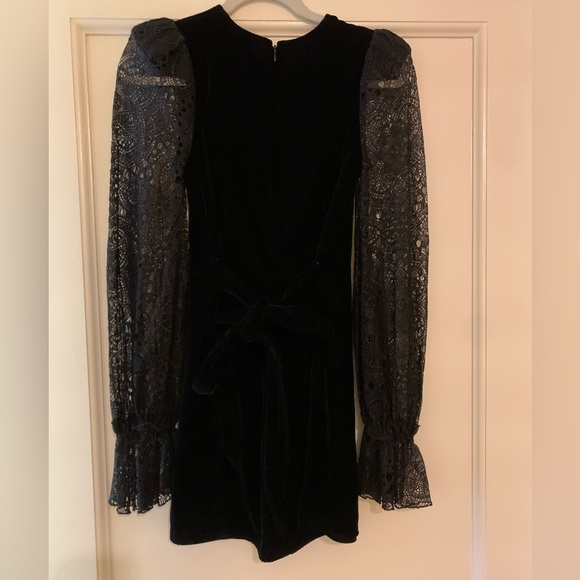 *SOLD* The Vampire’s Wife x H&M Black Velvet and Lace Dress (Size Small) - Picture 3 of 6